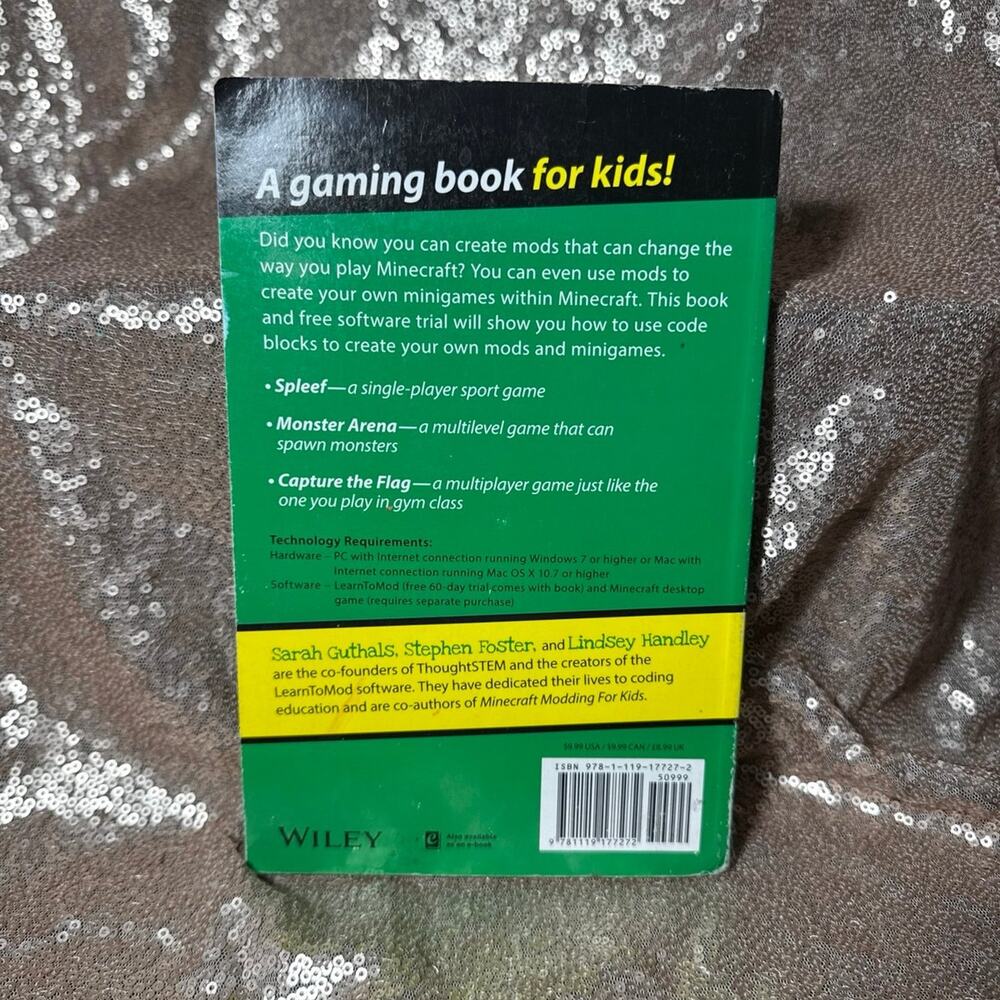 Minecraft Book Bundle - Picture 9 of 9